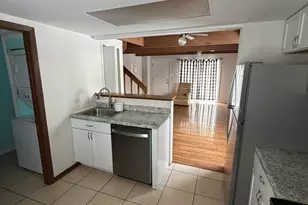 523 Meadow Green Ln, Round Lake Beach, IL 60073 - Photo 3