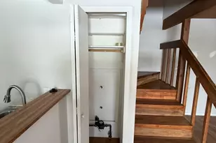 523 Meadow Green Ln, Round Lake Beach, IL 60073 - Photo 7