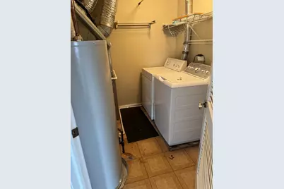 8393 Mystic, Darien, IL 60561 - Photo 19