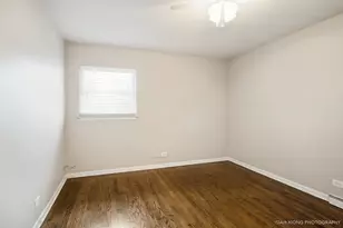 121 Elmwood Dr, Naperville, IL 60540 - Photo 7