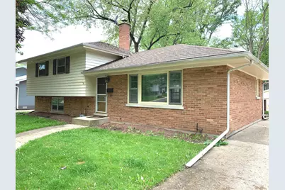 121 Elmwood Drive, Naperville, IL 60540 - Photo 1