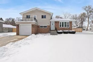 1234 Fulton Ave, Winthrop Harbor, IL 60096 - Photo 1