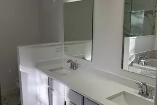 537 E Center Ave, Lake Bluff, IL 60044 - Photo 21