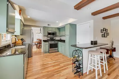 913 N Arrowhead Drive, Palatine, IL 60074 - Photo 7