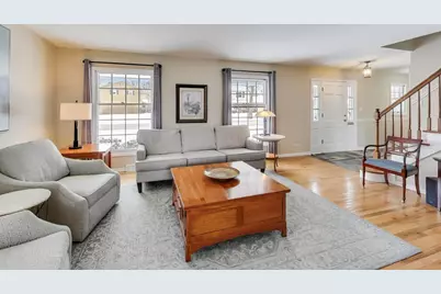 913 N Arrowhead Drive, Palatine, IL 60074 - Photo 5