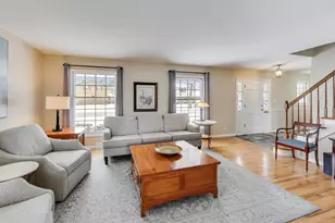 913 N Arrowhead Dr, Palatine, IL 60074 - Photo 5