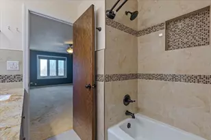 7710 Dempster, Morton Grove, IL 60053 - Photo 11