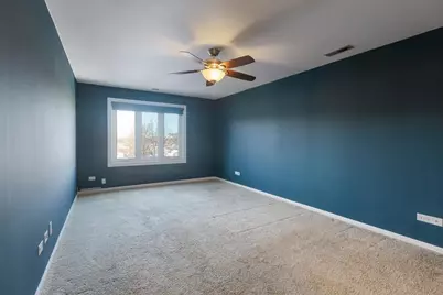 7710 Dempster #404, Morton Grove, IL 60053 - Photo 7