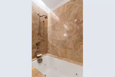 401 N Wabash Avenue #40F, Chicago, IL 60611 - Photo 17