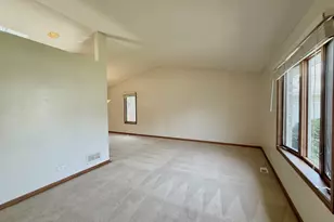 424 E Clark St, Glenwood, IL 60425 - Photo 3