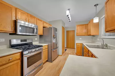 1640 Clover Court, Romeoville, IL 60446 - Photo 11