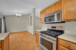 1640 Clover Ct, Romeoville, IL 60446 - Photo 13