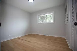 728 N Parker St, Elmhurst, IL 60126 - Photo 13