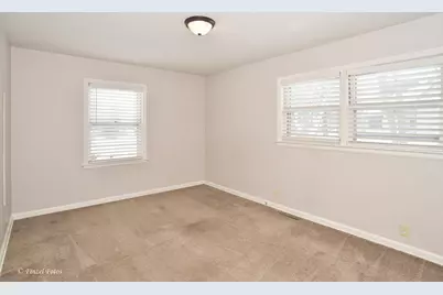 800 Morgan Street, Elgin, IL 60123 - Photo 5