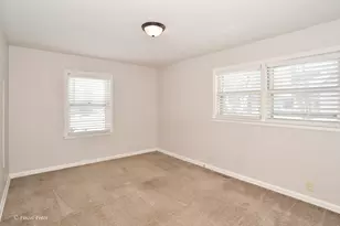 800 Morgan St, Elgin, IL 60123 - Photo 5