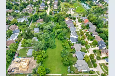 5725 S Wilmette Avenue, Westmont, IL 60559 - Photo 1