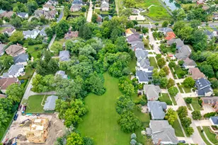 5725 S Wilmette Ave, Westmont, IL 60559 - Photo 1