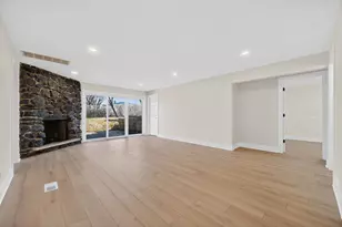 1319 N Chestnut Ave, Arlington Heights, IL 60004 - Photo 23