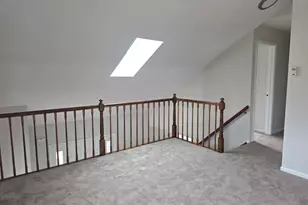 2549 College Hill Cir, Schaumburg, IL 60173 - Photo 9