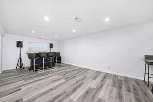 14116 S Hoxie Ave, Burnham, IL 60633 - Photo 15