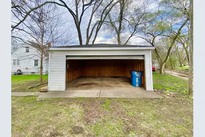 306 Calumet Boulevard, Harvey, IL 60426 - Photo 23