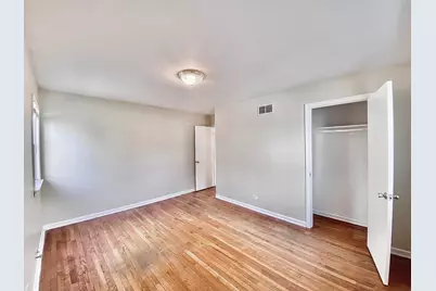 306 Calumet Boulevard, Harvey, IL 60426 - Photo 5