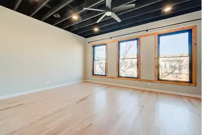 221 W Main Street, Saint Charles, IL 60174 - Photo 7