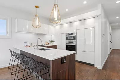 2237 N Hoyne Avenue #3N, Chicago, IL 60647 - Photo 5