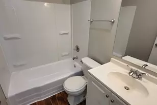 18705 W Ash Dr, Gurnee, IL 60031 - Photo 9