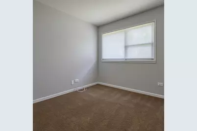 18705 W Ash Drive, Gurnee, IL 60031 - Photo 11