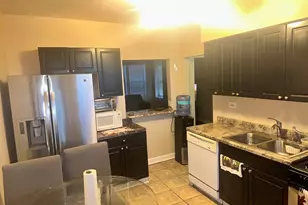 3752 W Giddings St, Chicago, IL 60625 - Photo 7