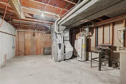 24304 S Frontage Road, Channahon, IL 60410 - Photo 21