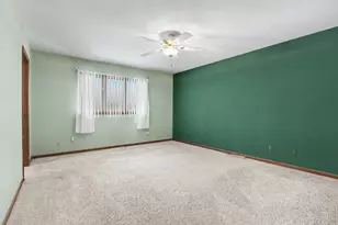 24304 S Frontage Rd, Channahon, IL 60410 - Photo 13