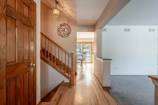 921 Lancaster Ave, Downers Grove, IL 60516 - Photo 3