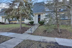 7913 W 157th St, Orland Park, IL 60462 - Photo 1