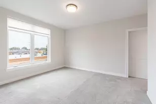 440 Green Bay Rd, Highwood, IL 60040 - Photo 7