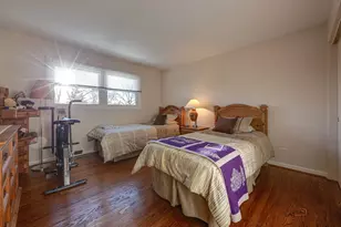 1810 E Waverly Dr, Arlington Heights, IL 60004 - Photo 21