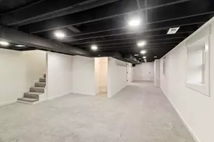 1018 N Harding Ave, Chicago, IL 60651 - Photo 17