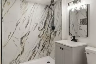 1018 N Harding Ave, Chicago, IL 60651 - Photo 21