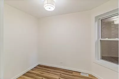 1018 N Harding Avenue, Chicago, IL 60651 - Photo 15