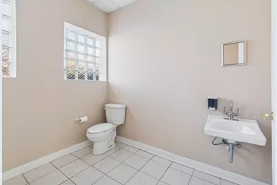 6514 W Higgins Avenue, Chicago, IL 60656 - Photo 11