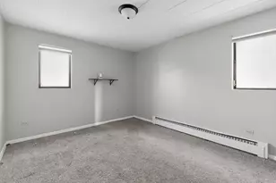 18235 Exchange Ave, Lansing, IL 60438 - Photo 9