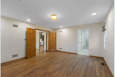 336 Burchell Avenue, Highwood, IL 60040 - Photo 11