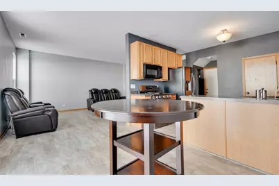 8513 Sawyer Court, Joliet, IL 60431 - Photo 7