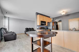 8513 Sawyer Ct, Joliet, IL 60431 - Photo 7