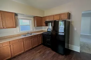 453 Addison St, Elgin, IL 60120 - Photo 13