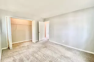 332 Gentry St, Park Forest, IL 60466 - Photo 9