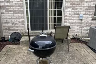 9038 Mansfield Dr, Tinley Park, IL 60487 - Photo 9