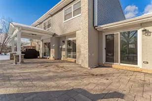 1330 S Ridge Ave, Arlington Heights, IL 60005 - Photo 21