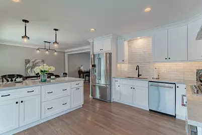 1330 S Ridge Avenue, Arlington Heights, IL 60005 - Photo 5